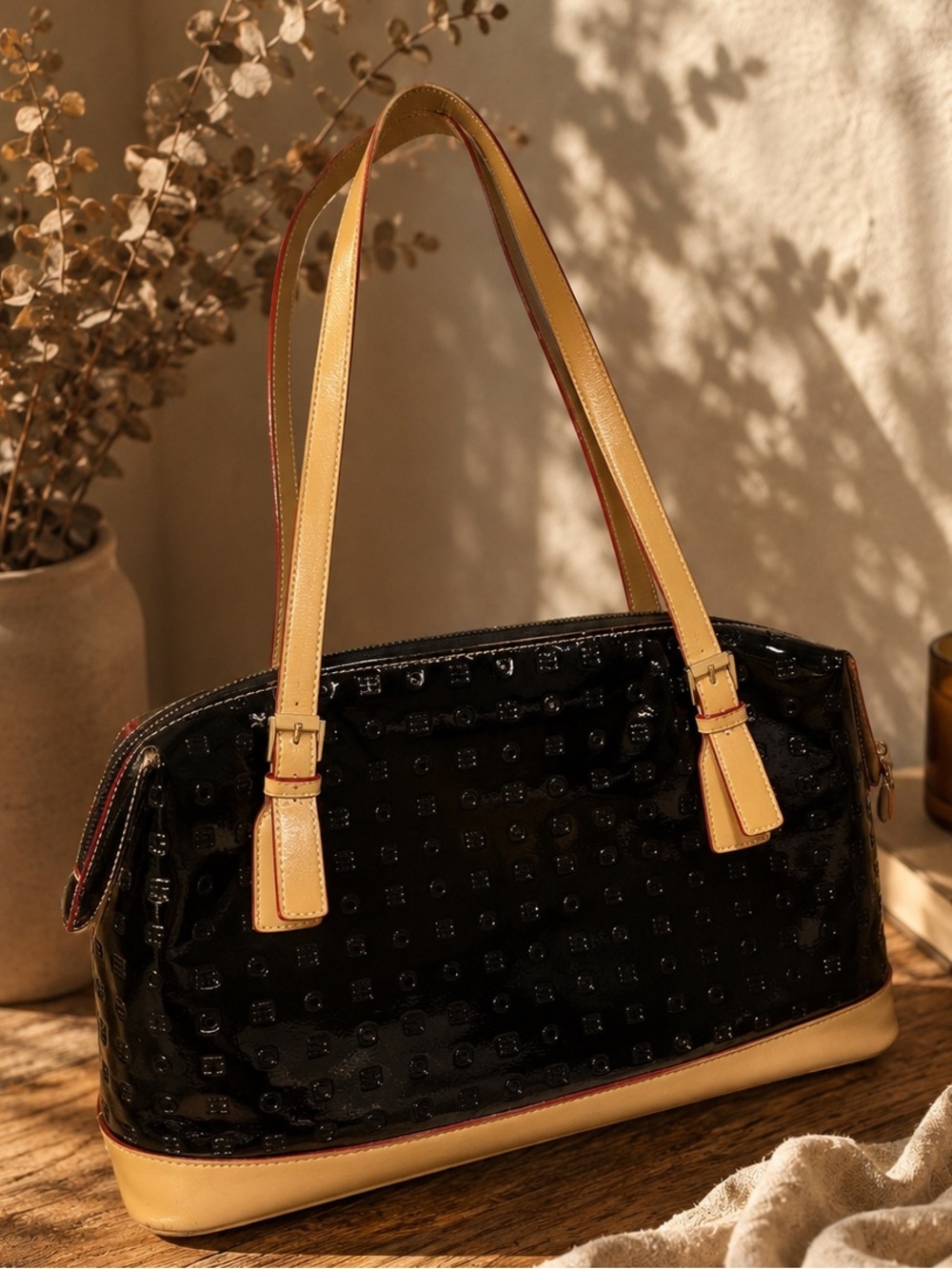 ARCADIA Black Patent Leather Tote Bag Made in Italy